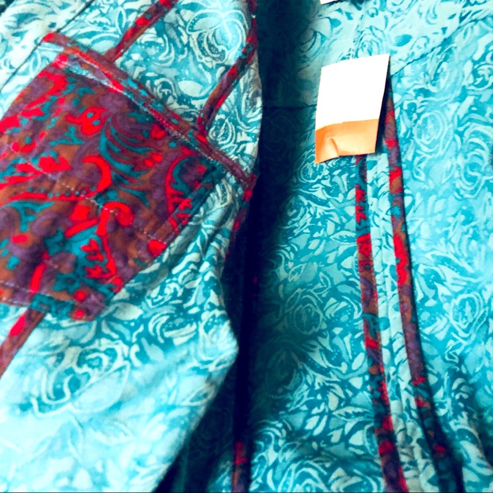 SALE!!! Coldwater Creek Jacquard Jacket - Picture 6 of 7